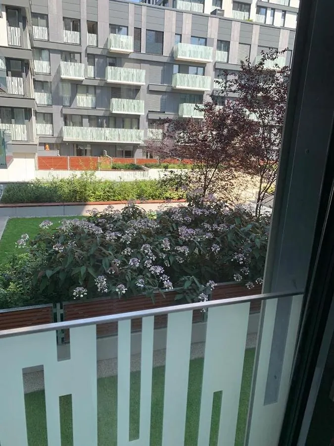 Residence Garden Tower - 8 Min Do Centra, Garaz Prague 0*,  Czech Republic