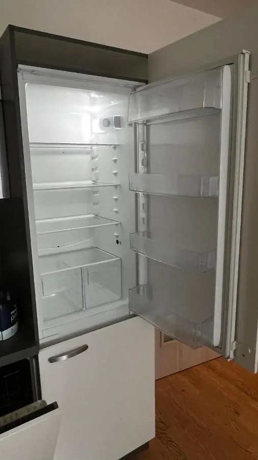 Residence Garden Tower - 8 Min Do Centra, Garaz Praga 0*,