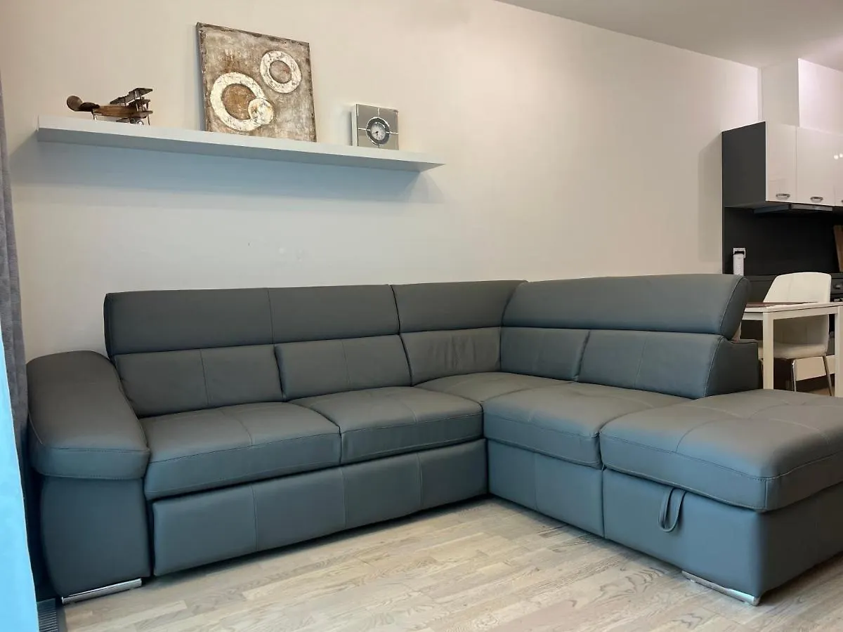Residence Garden Tower - 8 Min Do Centra, Garaz Prague
